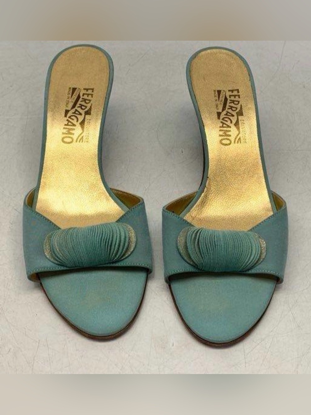 Vintage SALVATORE FERRAGAMO Teal Open-Toe Slide made in Italy, Women’s size 9